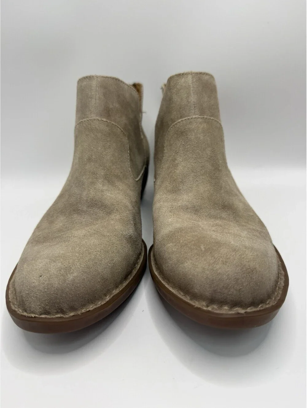 Born Beth Ankle Boots Zip Beige Distressed Women Sz 8.5 M NWOB